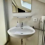 Gemuetliche Am Tegernsee - Ruhig Im Dachgeschoss Lägenhet *